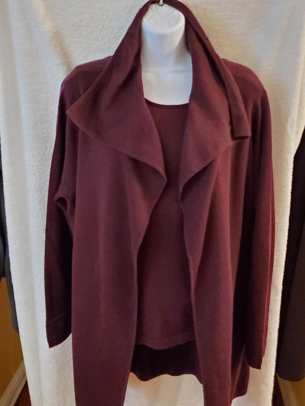 Preview Int’l women’s purple merino wool twin set sz 1x